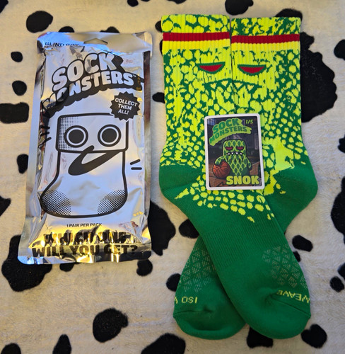 Apthcry sock monsters snok - apthcry,