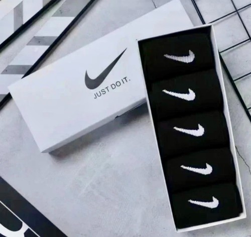 Nike socks pairs boxed for - 5,