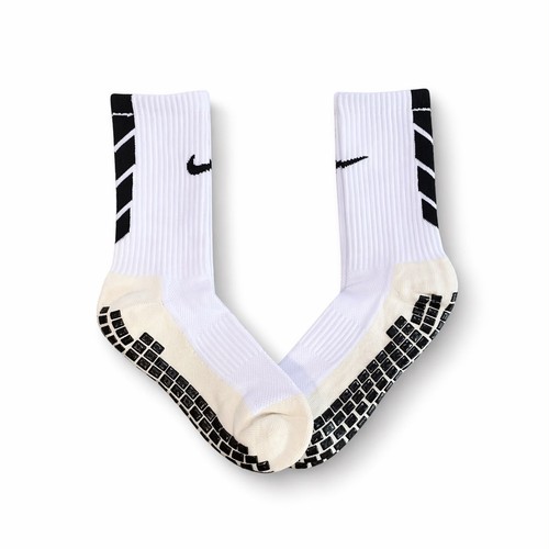 Pairs white nike grip - of,